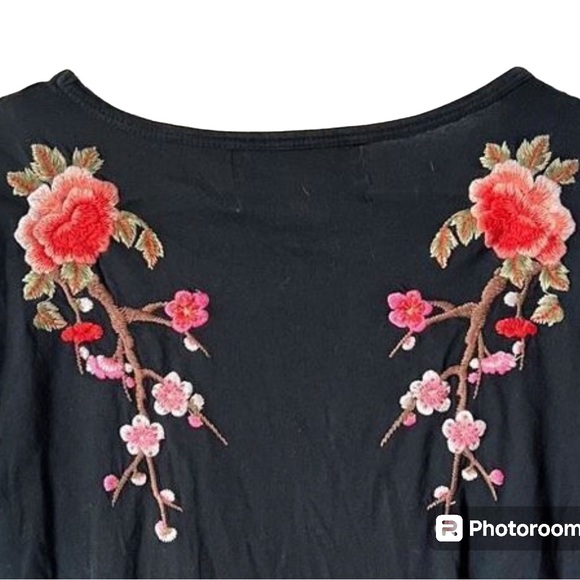 Johnny Was Embroidered v-neck dress - Picture 5 of 6